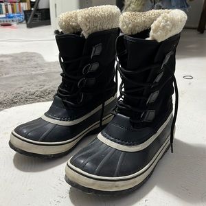 Sorel womens carnival winter boot
